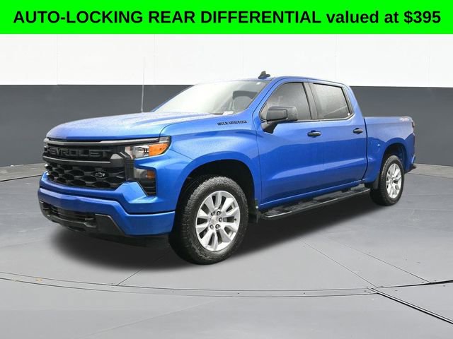 Used 2023 Chevrolet Silverado 1500 Custom w/ LPO, Dark Essentials Package image 4