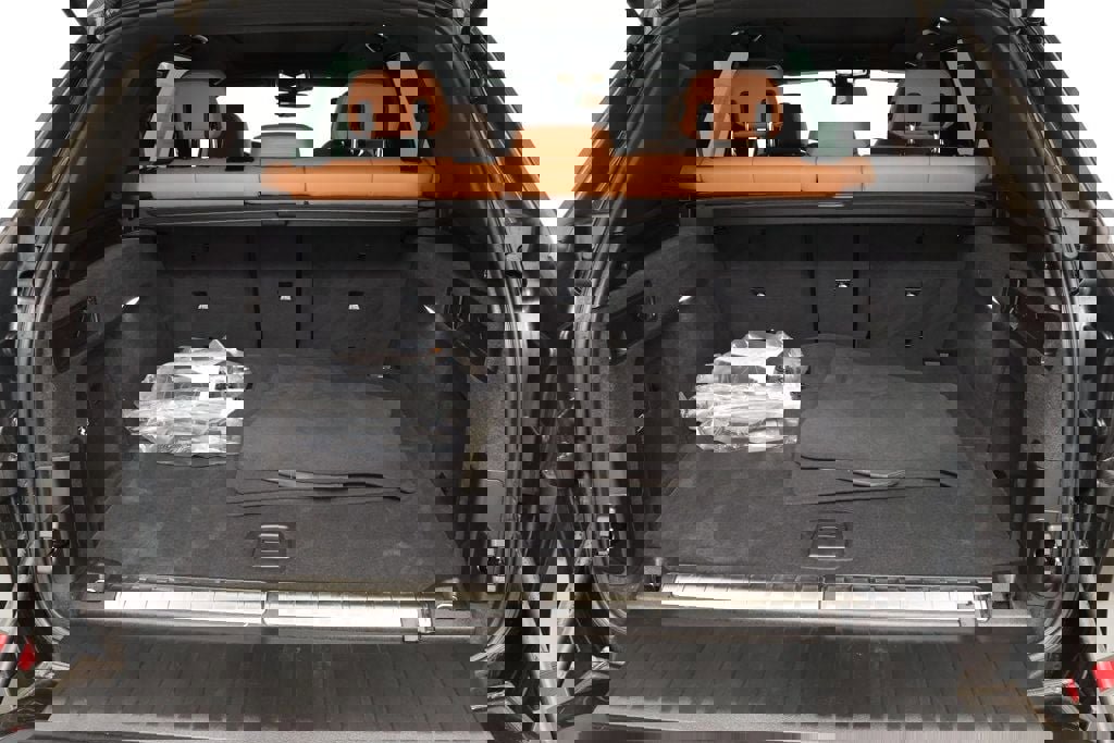 Used 2024 BMW X5 xDrive50e w/ M Sport Package image 21