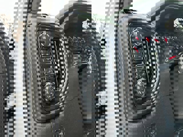 Used 2025 Chevrolet Silverado 2500 Custom w/ Custom Value Package image 21