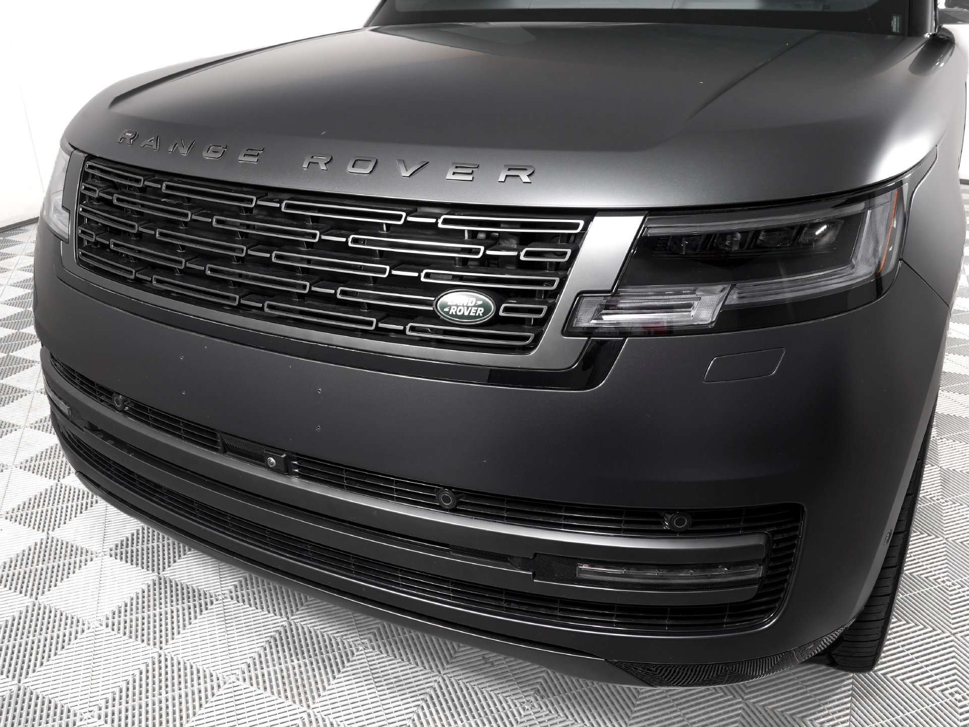 Used 2025 Land Rover Range Rover Autobiography AWD/4WD image 32