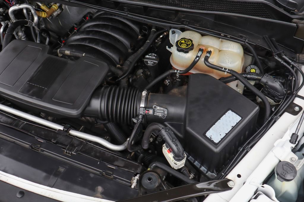 Used 2021 GMC Yukon XL SLT w/ SLT Premium Package image 13