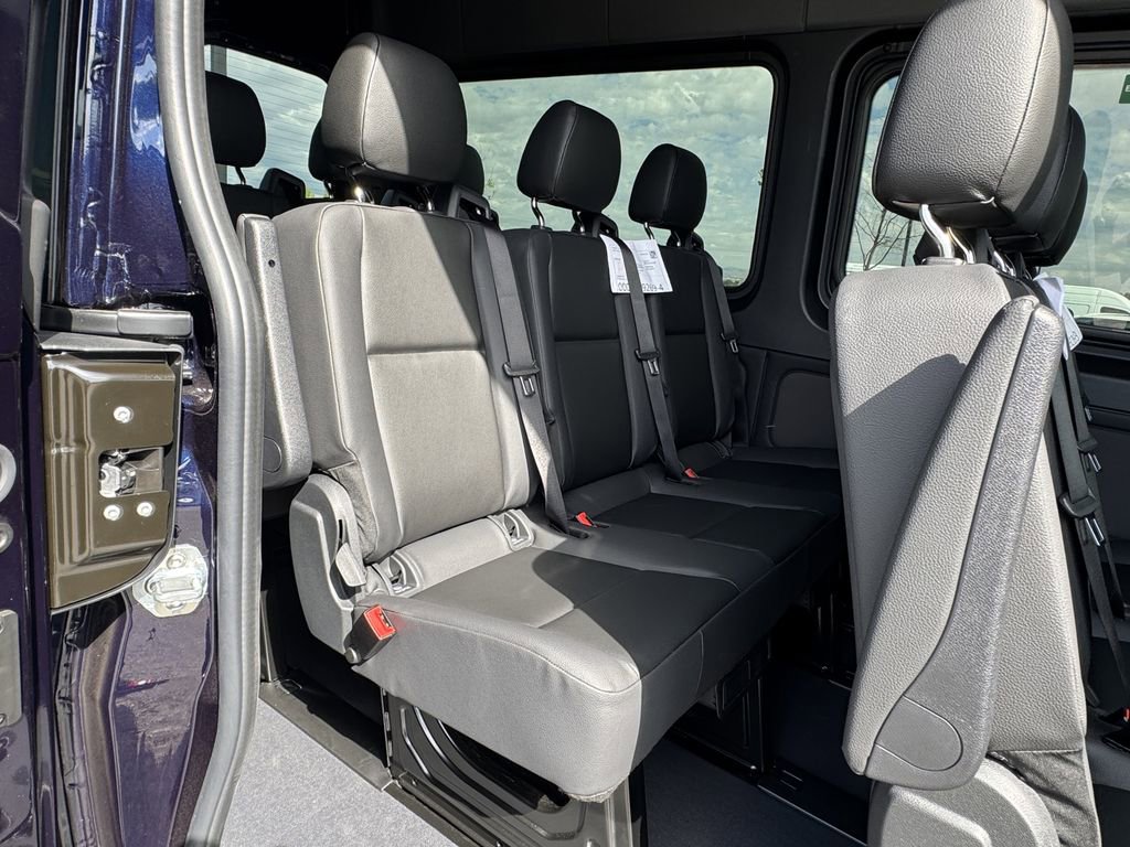 New 2025 Mercedes-Benz Sprinter 2500 image 17