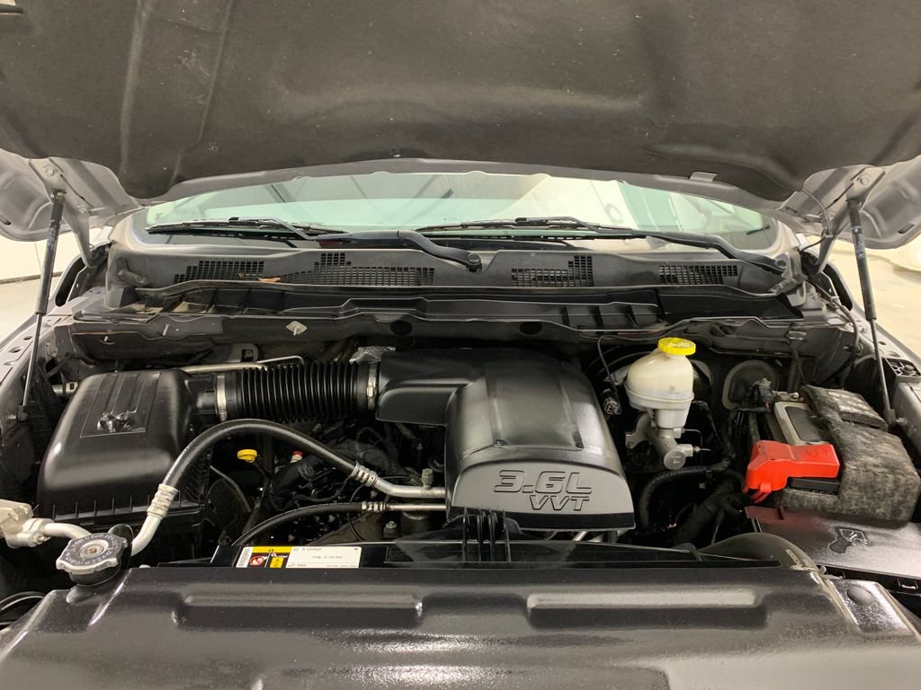 Used 2020 RAM 1500 Warlock AWD/4WD image 15