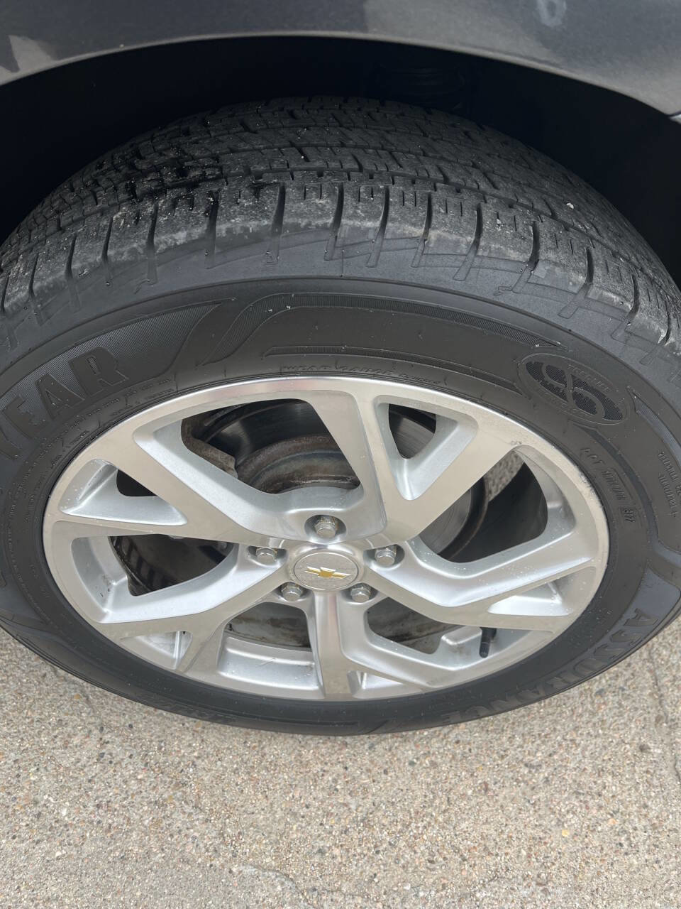 Used 2018 Chevrolet Equinox LT image 9