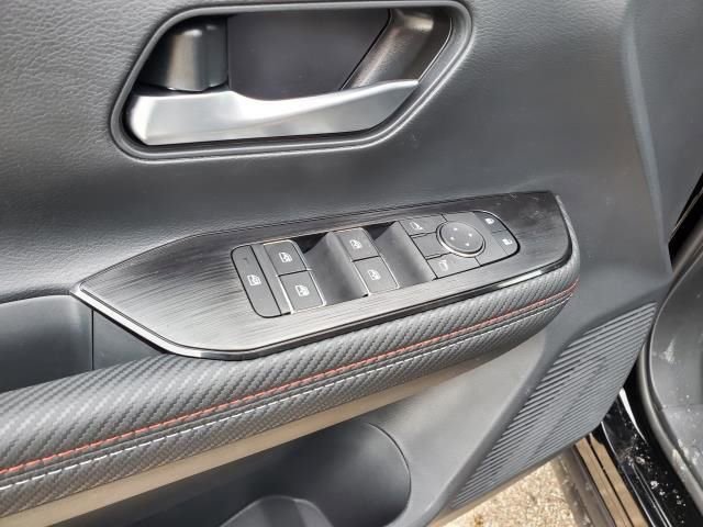 New 2026 Nissan Kicks SR w/ Cold Weather Package image 20