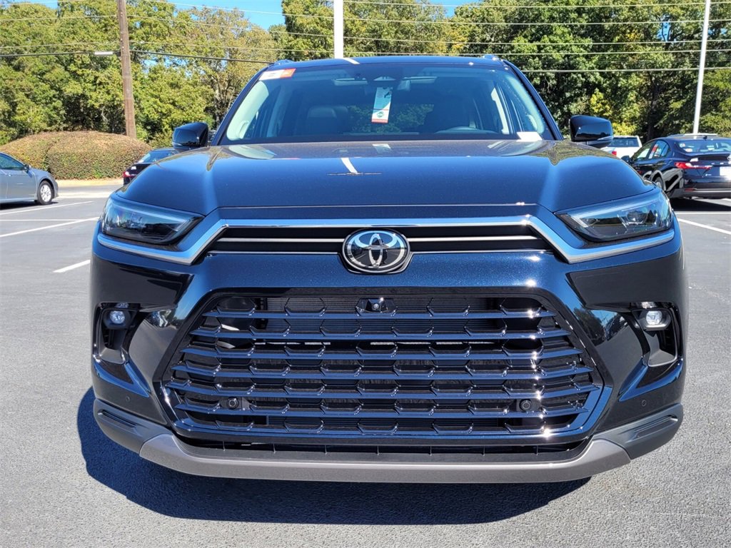 New 2026 Toyota Grand Highlander Platinum image 2