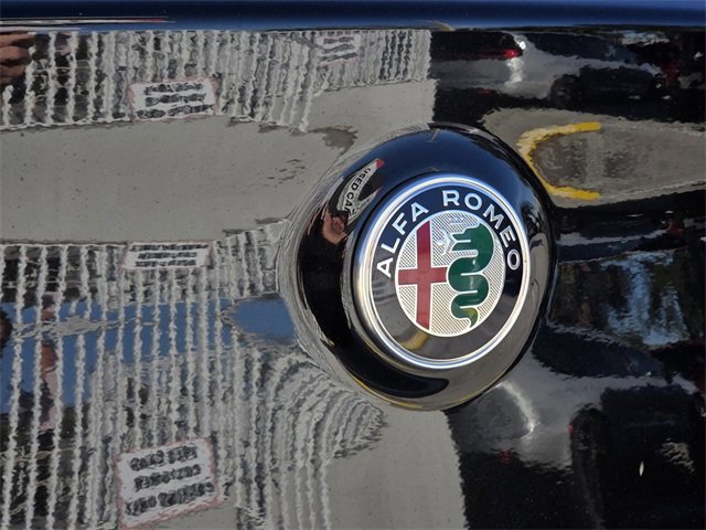 Used 2021 Alfa Romeo Stelvio Ti Sport image 11