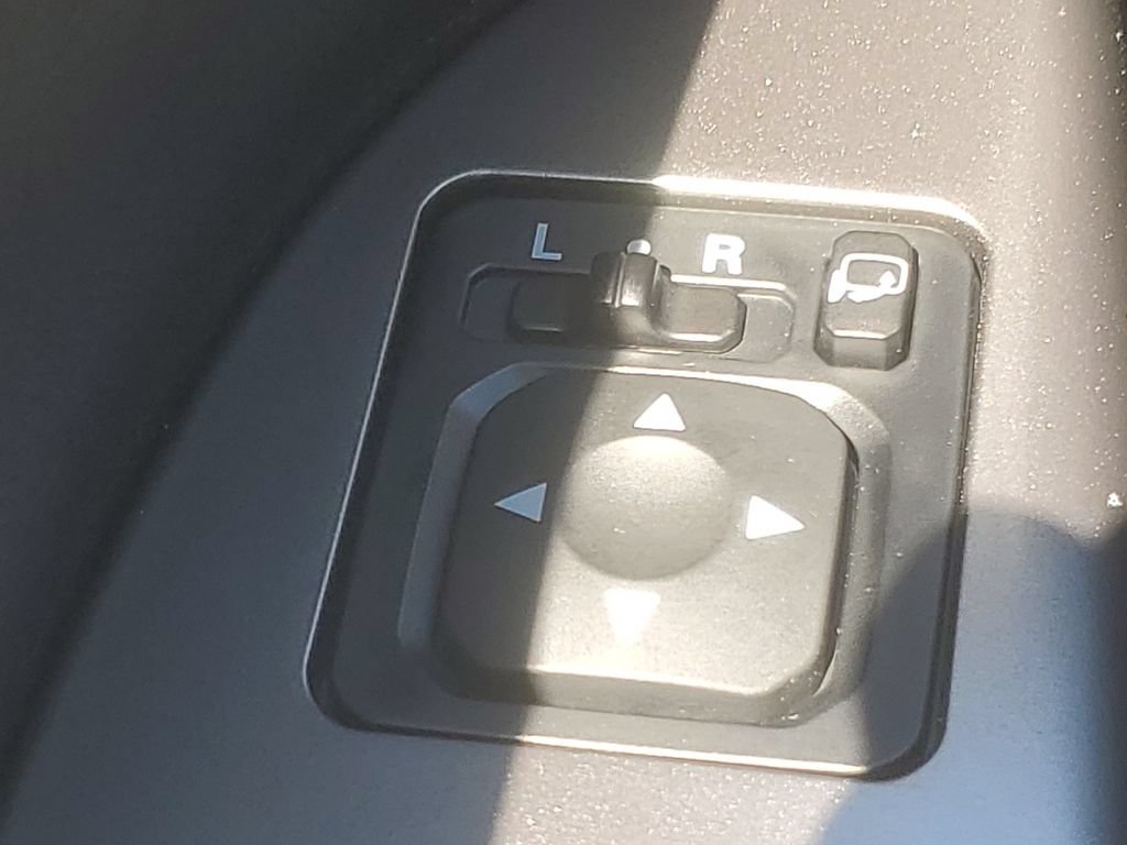 New 2026 Mitsubishi Outlander Sport SE AWD/4WD image 32