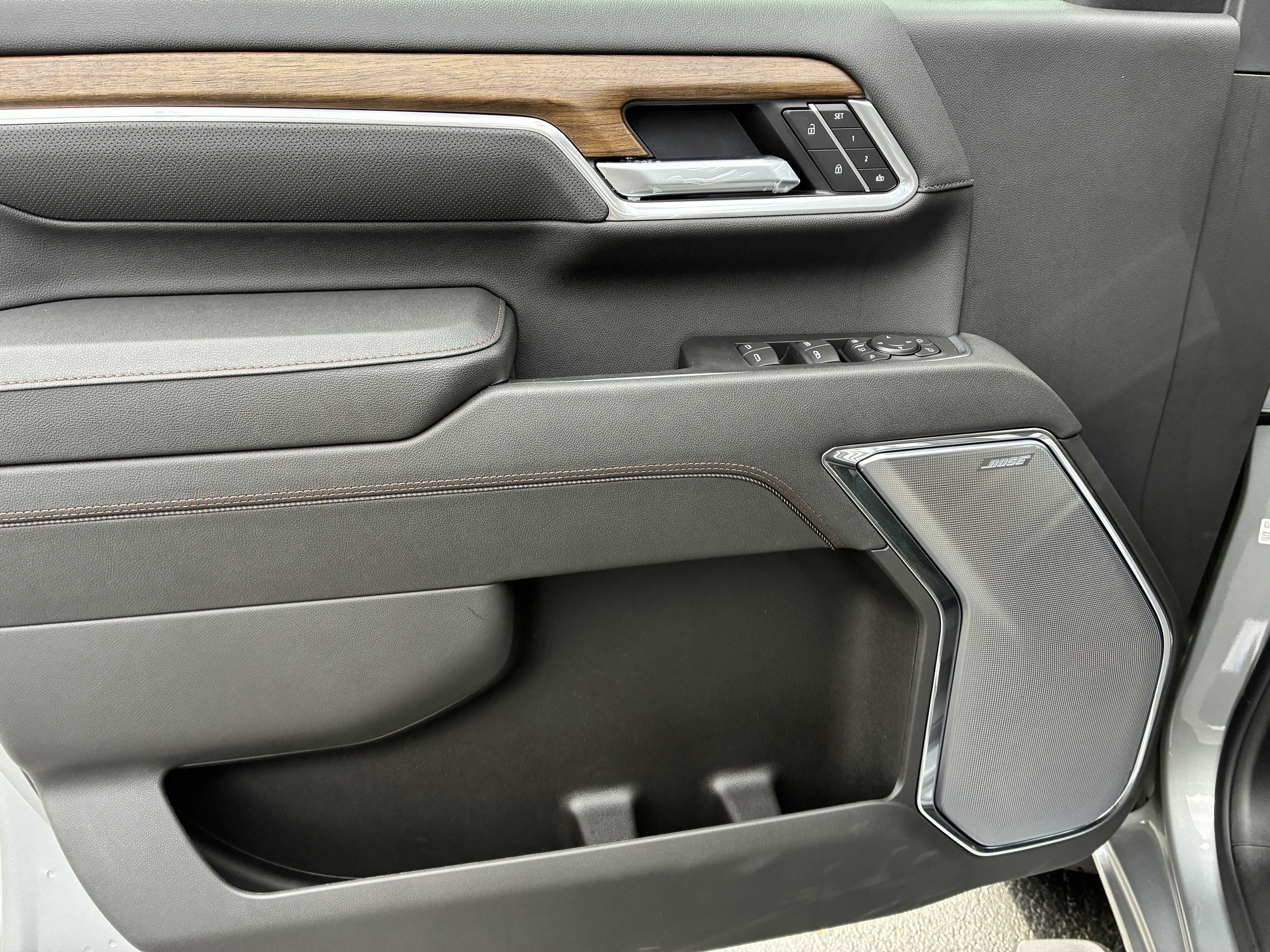 New 2026 Chevrolet Silverado 3500 High Country w/ High Country Premium Package AWD/4WD image 25