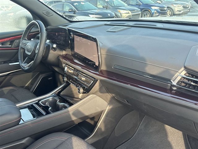 Certified 2024 Chevrolet Traverse Z71 w/ Enhanced Driving Package image 30