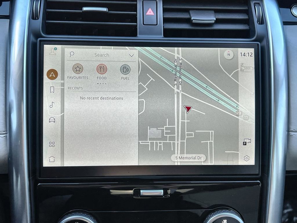 Certified 2025 Land Rover Discovery S image 25