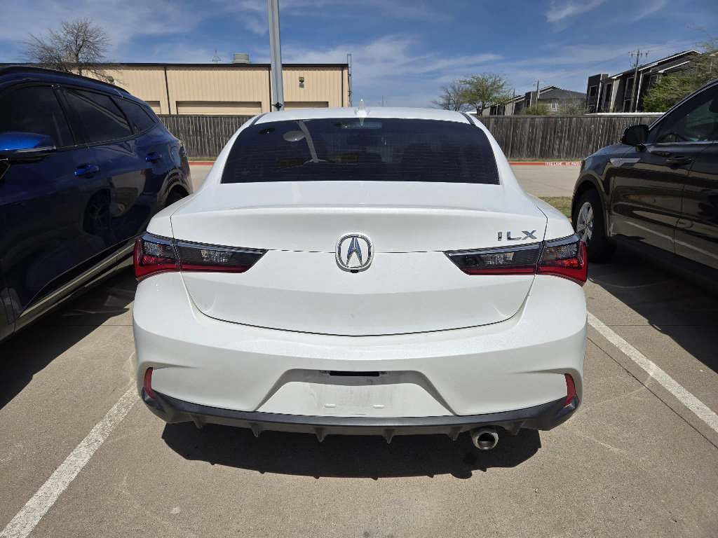 Used 2020 Acura ILX w/ Premium Package image 2