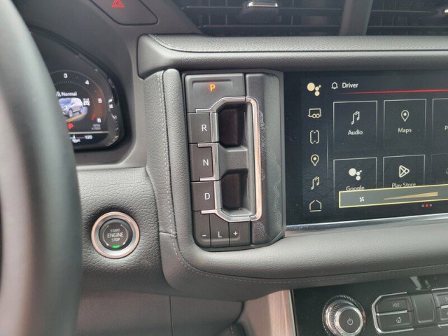 Used 2024 GMC Yukon XL Denali AWD/4WD image 20