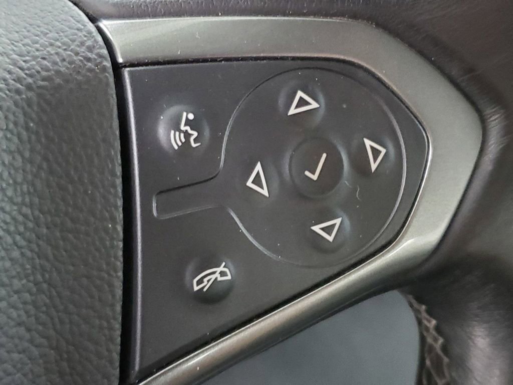 Used 2019 Chevrolet Silverado 1500 LT w/ All Star Edition image 31