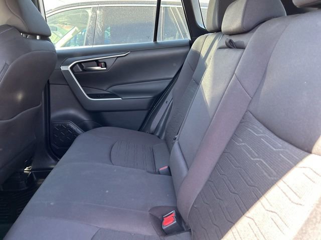 Used 2023 Toyota RAV4 SE w/ Convenience Package image 38