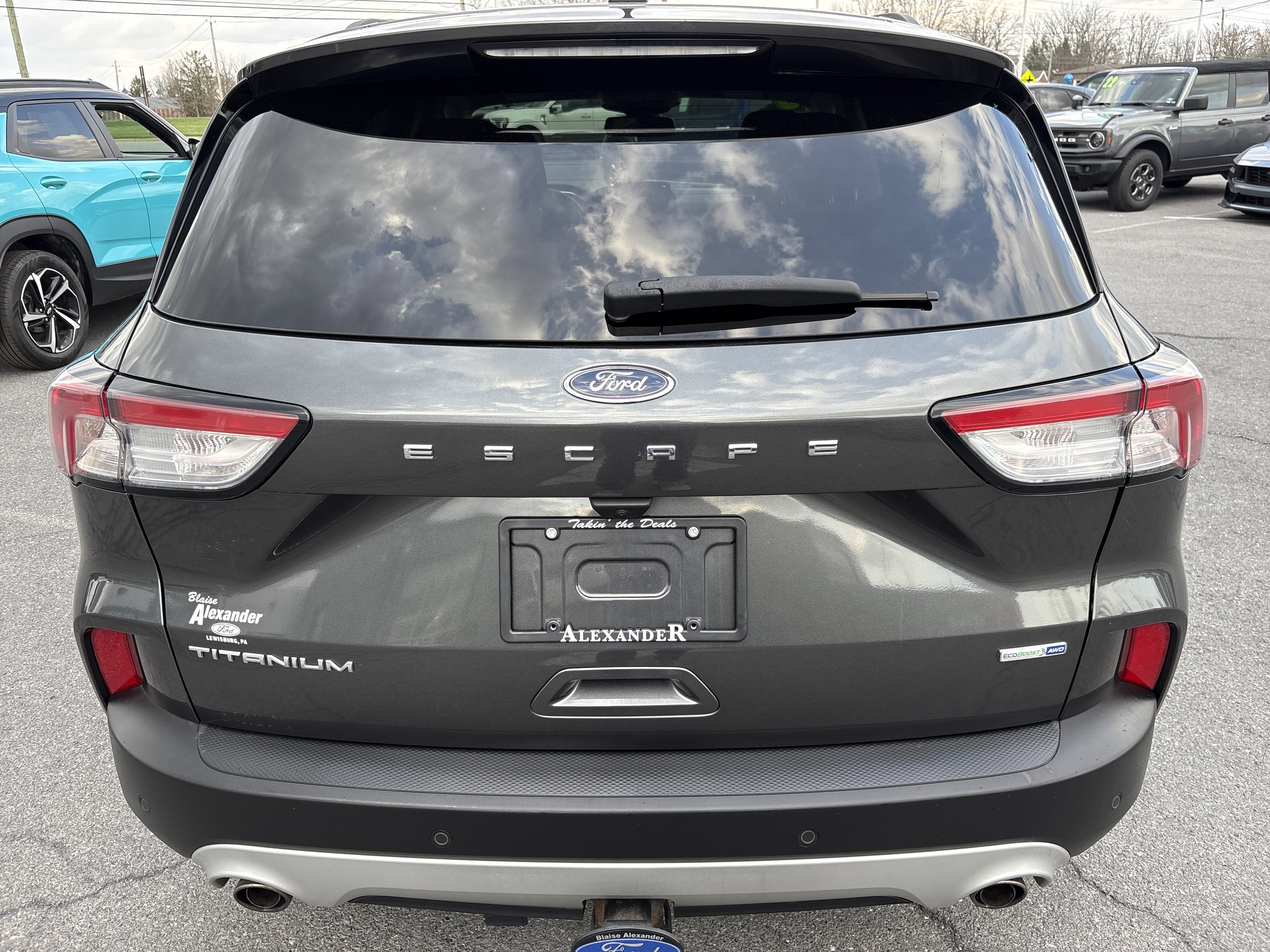 Used 2020 Ford Escape Titanium image 7
