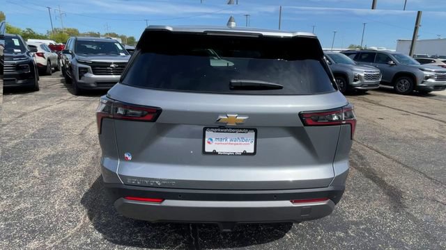 New 2027 Chevrolet Equinox LT w/ Convenience Package II AWD/4WD image 9