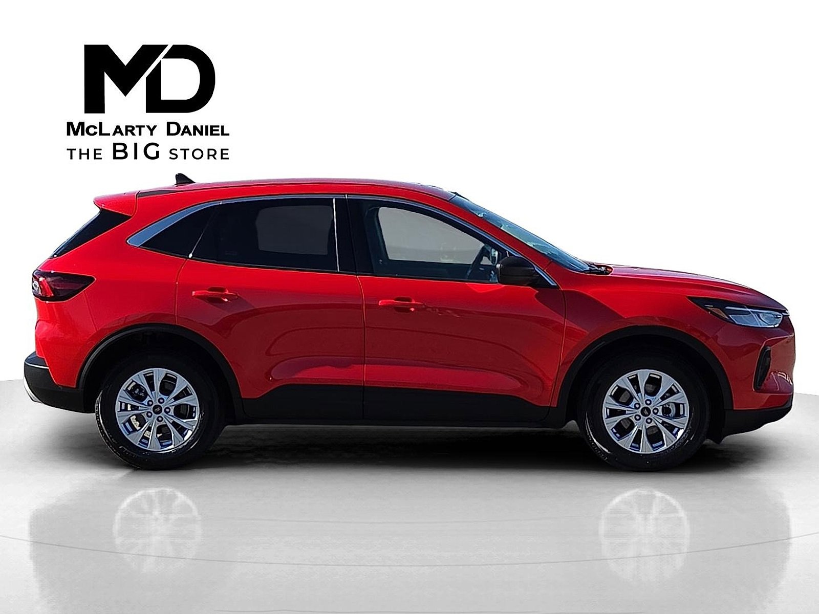 Used 2024 Ford Escape Active w/ Cold Weather Package image 6