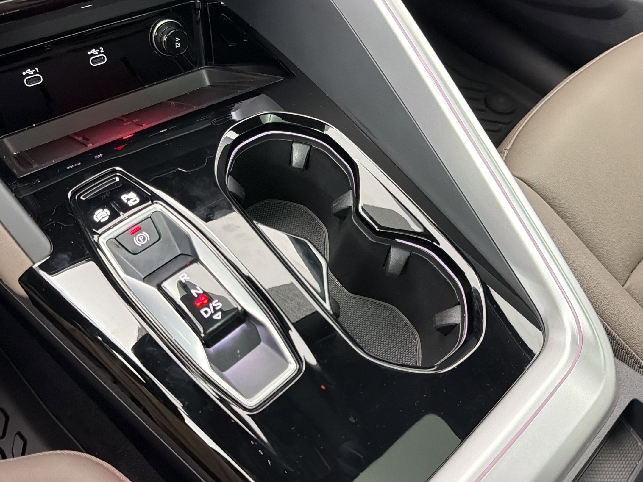 Certified 2025 Audi Q5 Premium w/ Convenience Package image 21