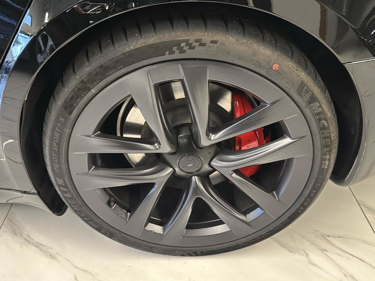 Used 2024 Tesla Model S Plaid AWD/4WD image 33