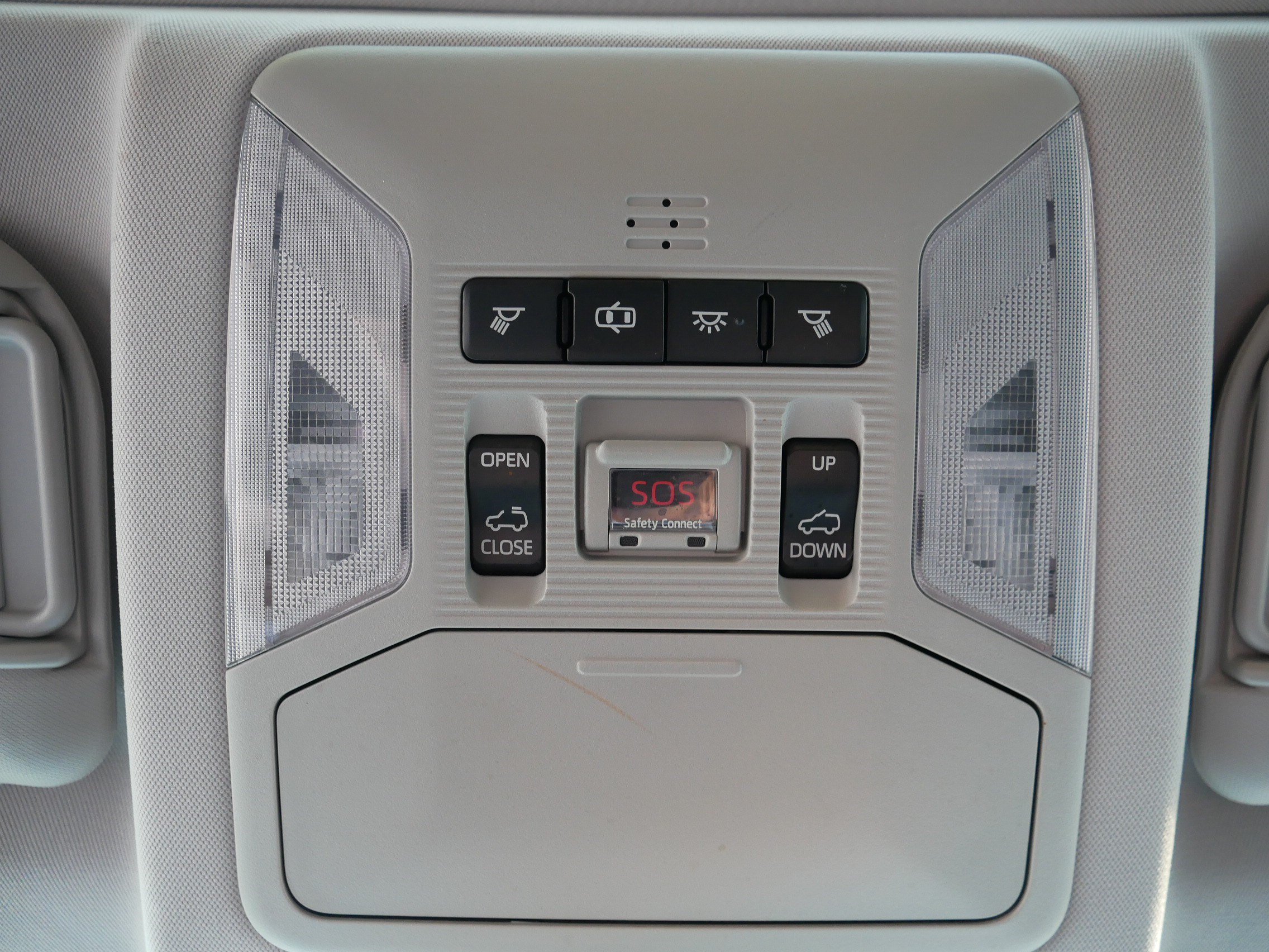 Used 2019 Toyota RAV4 XLE AWD/4WD image 33