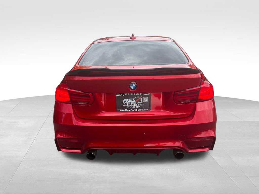 Used 2013 BMW 335i xDrive Sedan AWD/4WD image 5
