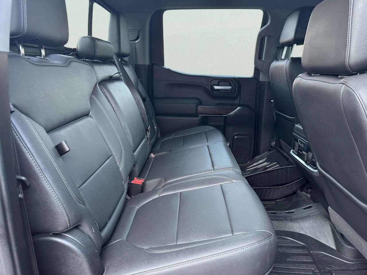 Used 2021 GMC Sierra 1500 SLT w/ SLT Premium Package AWD/4WD image 12