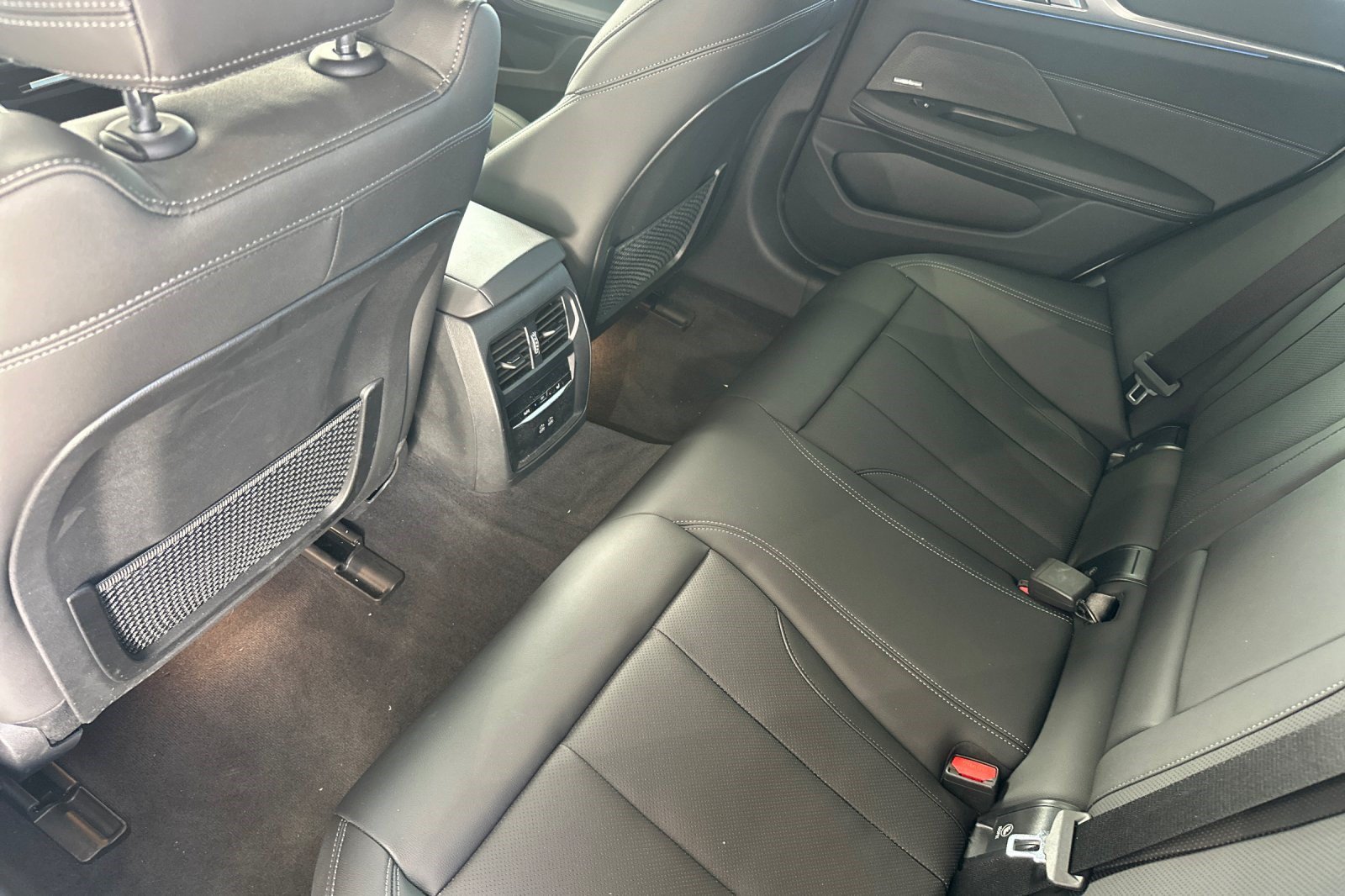 Certified 2023 BMW i4 eDrive35 RWD image 15