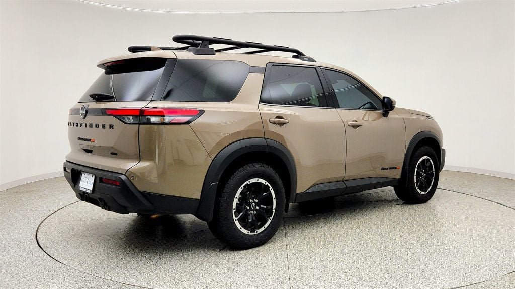 Used 2025 Nissan Pathfinder Rock Creek AWD/4WD image 5