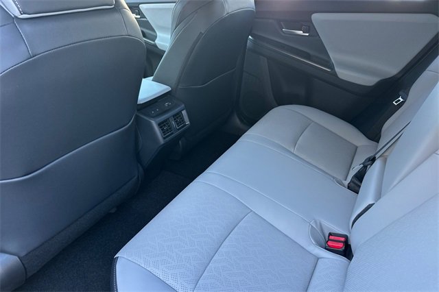 New 2026 Subaru Solterra Limited image 9