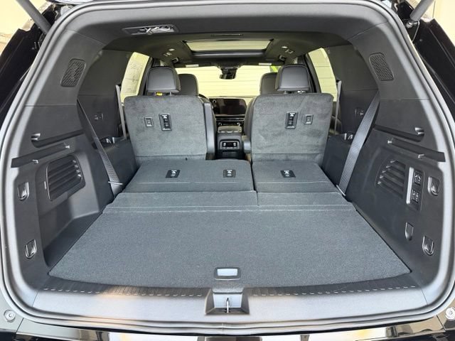 New 2027 Chevrolet Traverse RS AWD/4WD image 30