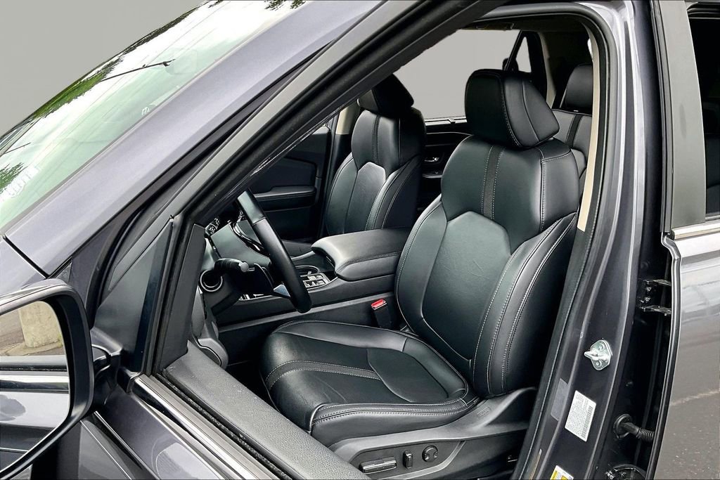 Certified 2025 Honda Pilot EX-L image 15