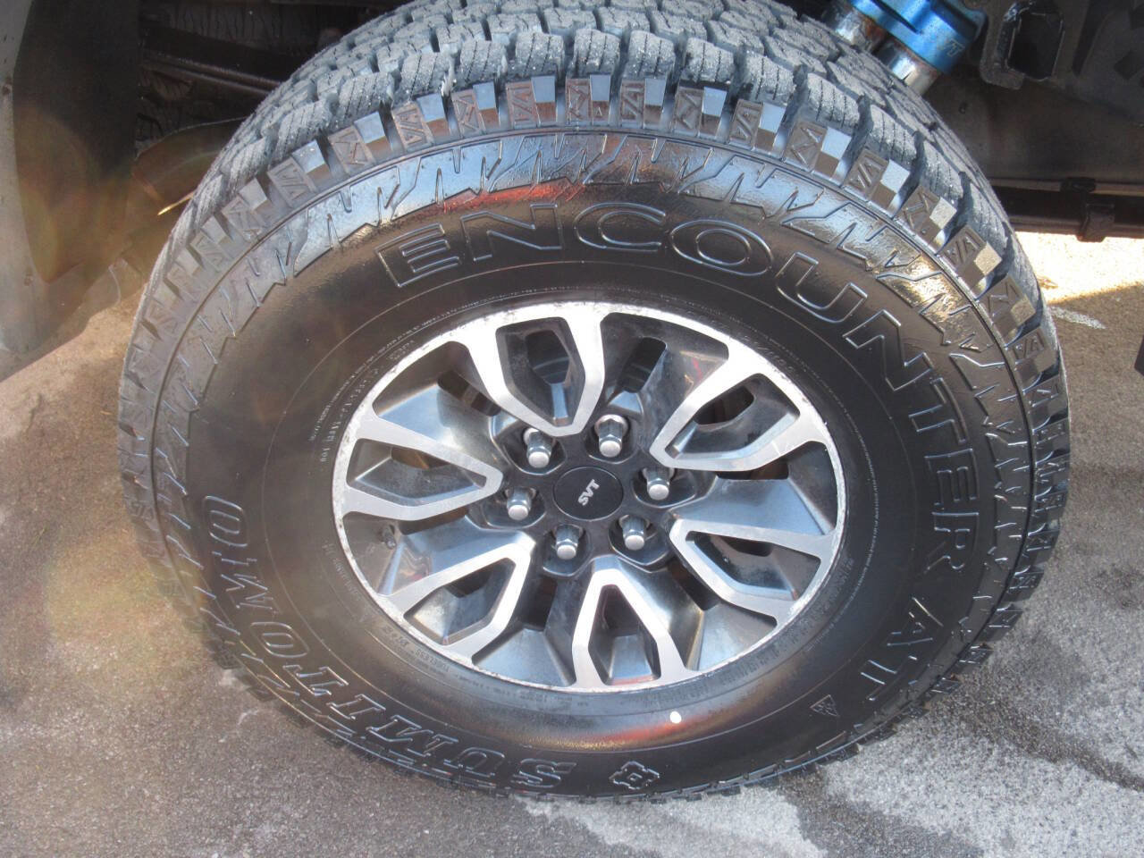 Used 2014 Ford F150 Raptor w/ Equipment Group 801A Luxury image 12