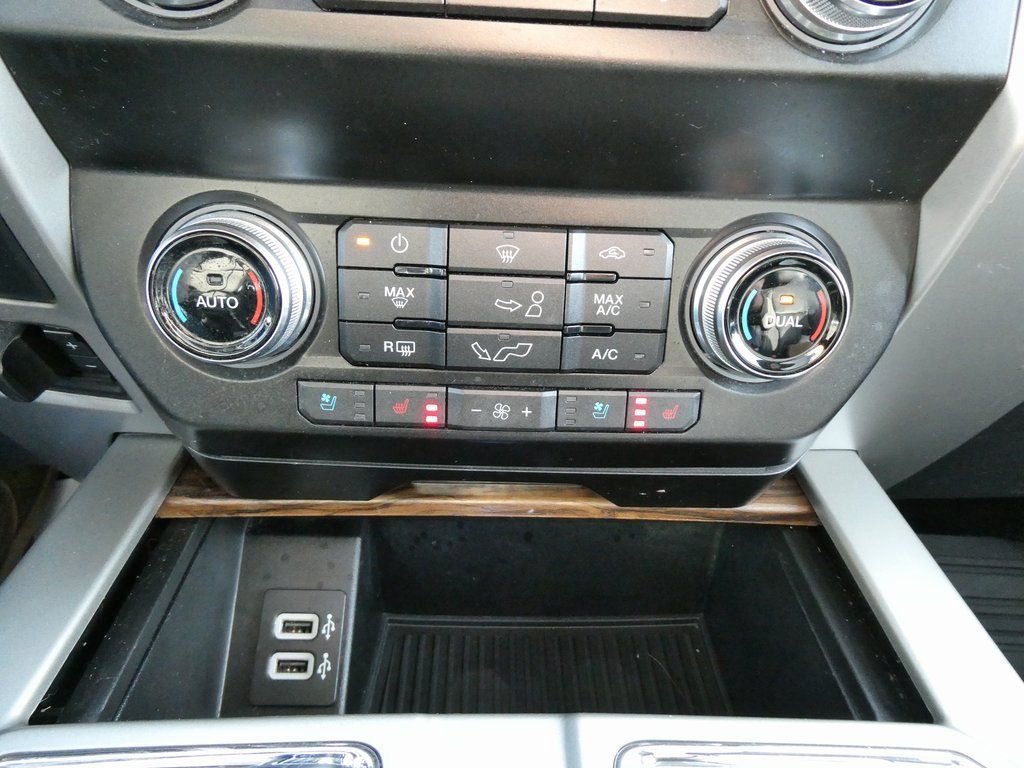 Used 2019 Ford F150 Lariat w/ Equipment Group 502A Luxury image 30