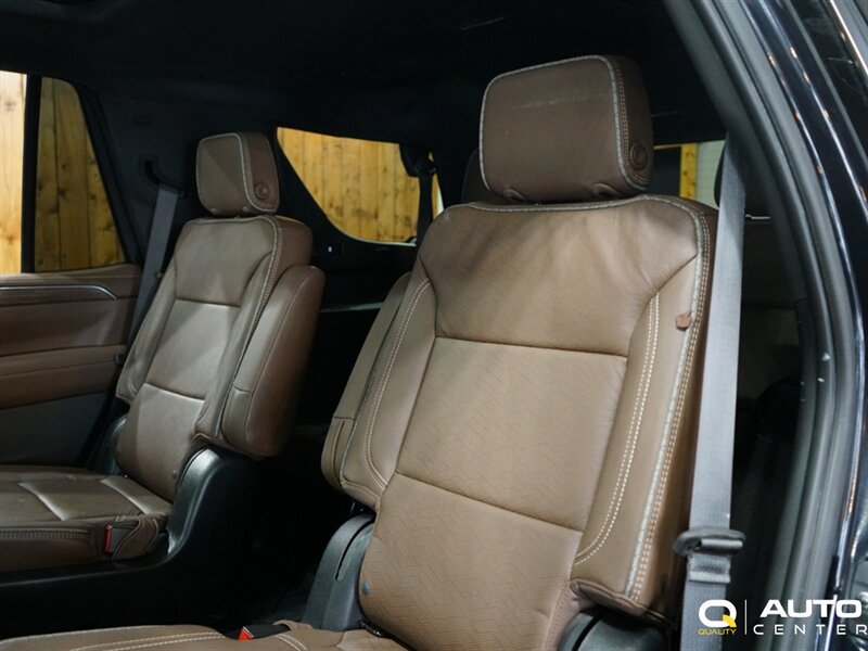 Used 2023 Chevrolet Tahoe High Country AWD/4WD image 31