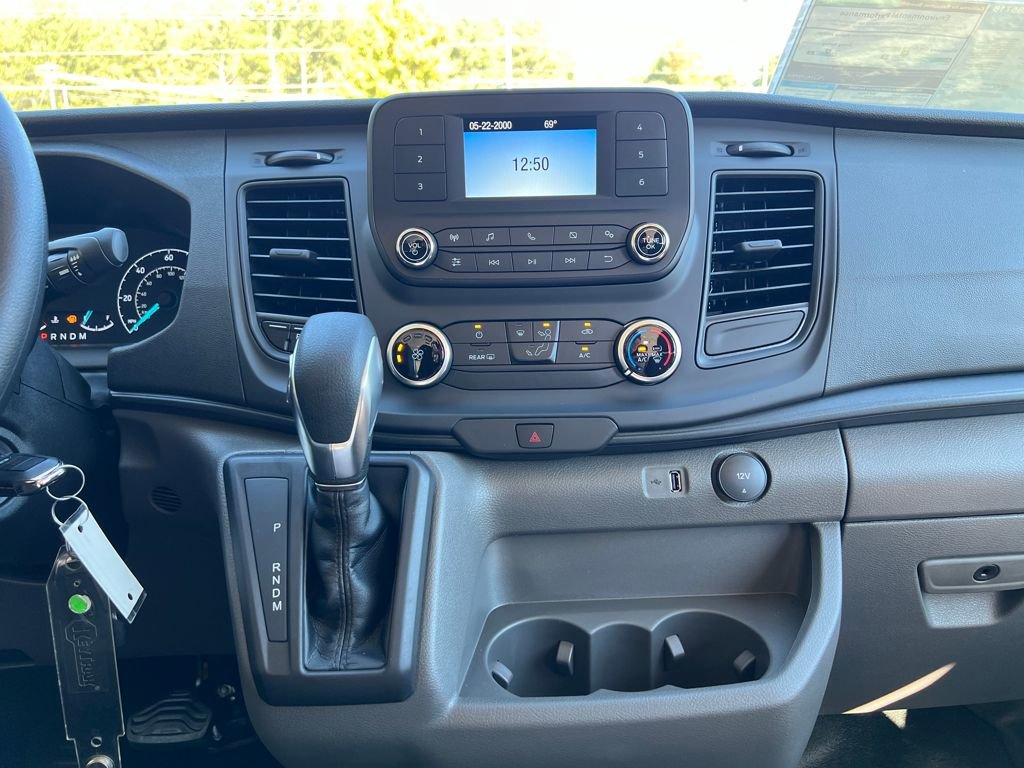 New 2025 Ford Transit 150 Low Roof image 23