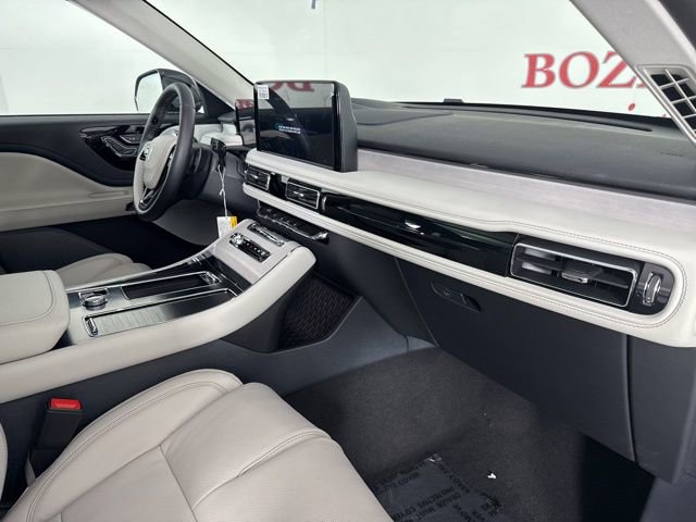 New 2025 Lincoln Aviator Reserve w/ Equipment Group 201A image 21
