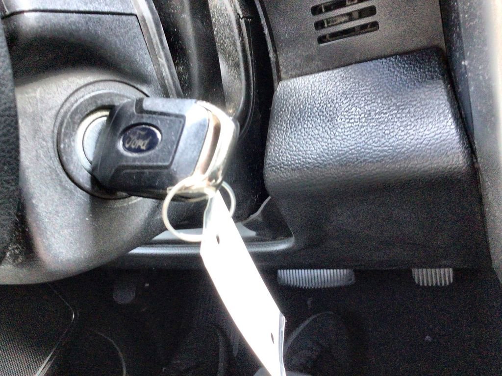 Used 2021 Ford F250 Lariat w/ Lariat Value Package image 17