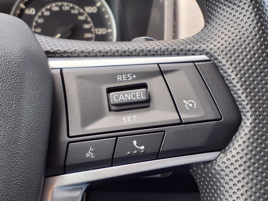 New 2025 Mitsubishi Outlander ES image 11