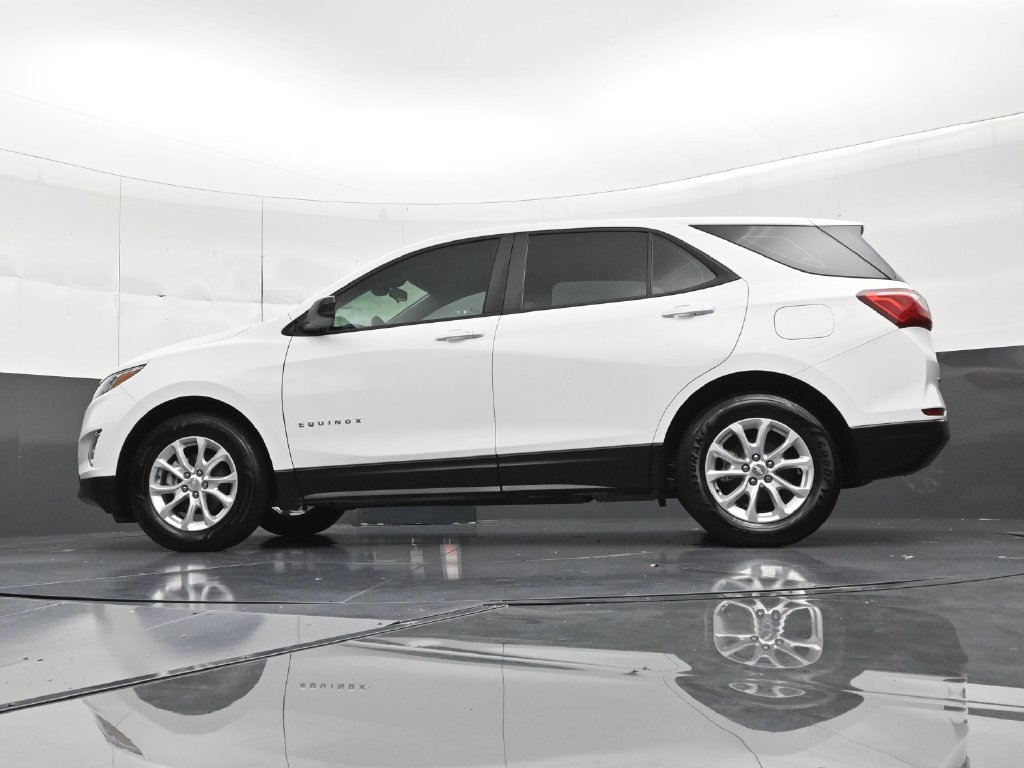 Used 2020 Chevrolet Equinox LS FWD image 24