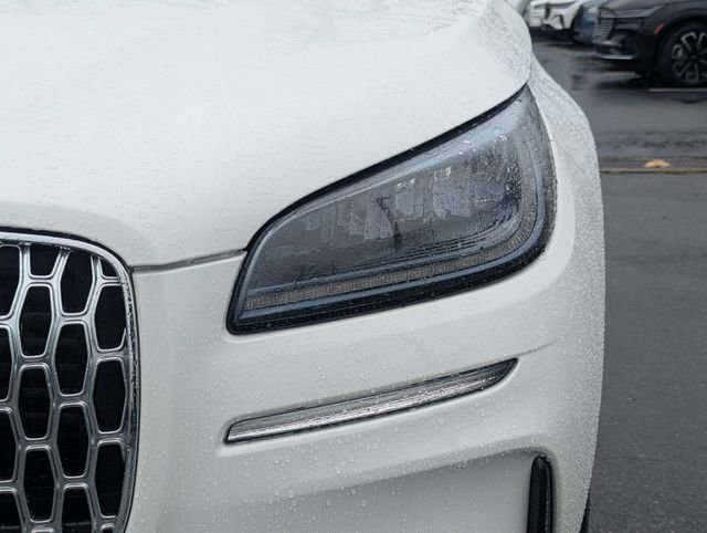 New 2026 Lincoln Corsair Premiere image 8