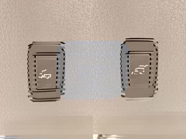 New 2026 GMC Yukon XL Denali w/ Denali Reserve Package image 33