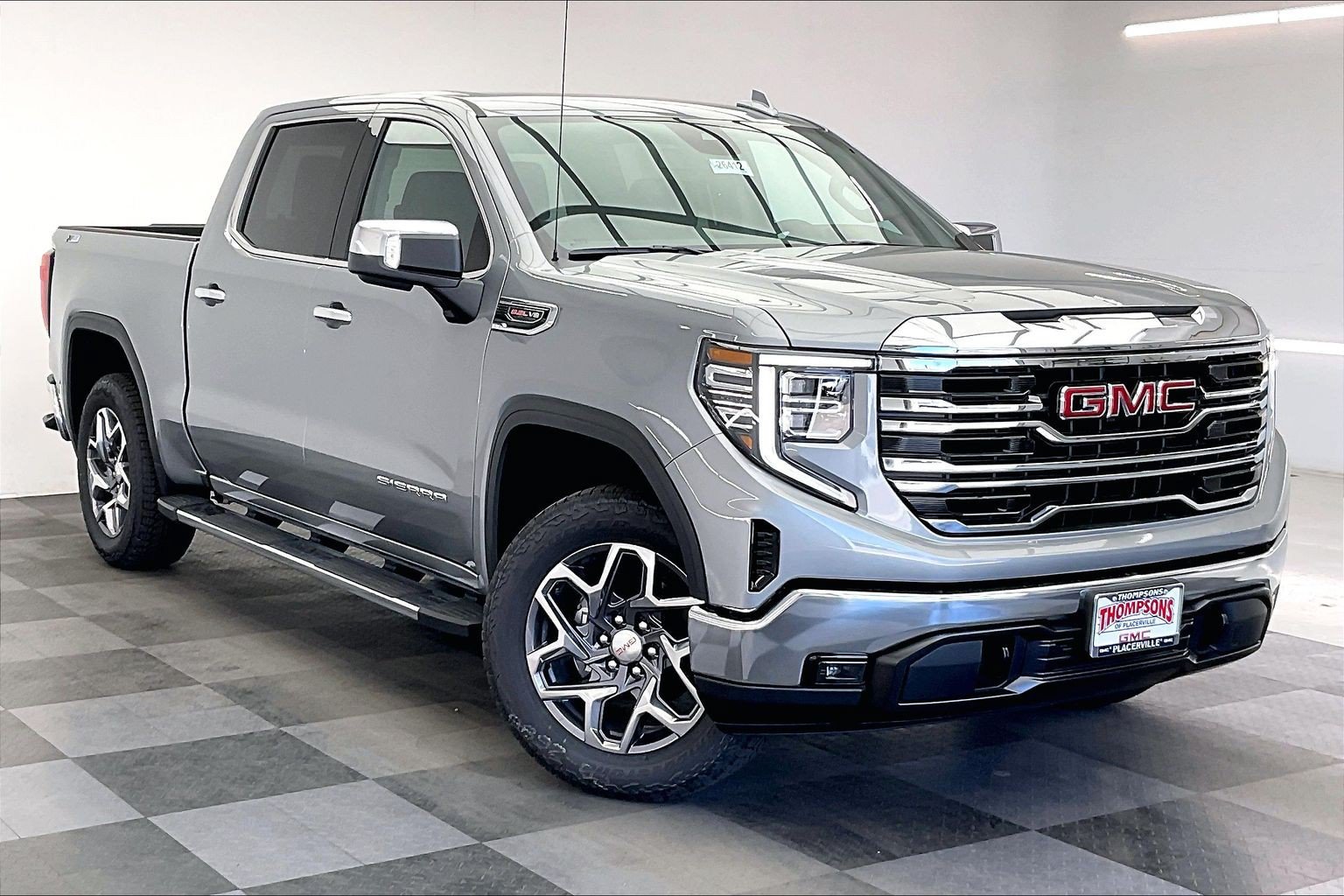 New 2026 GMC Sierra 1500 SLT w/ SLT Premium Package