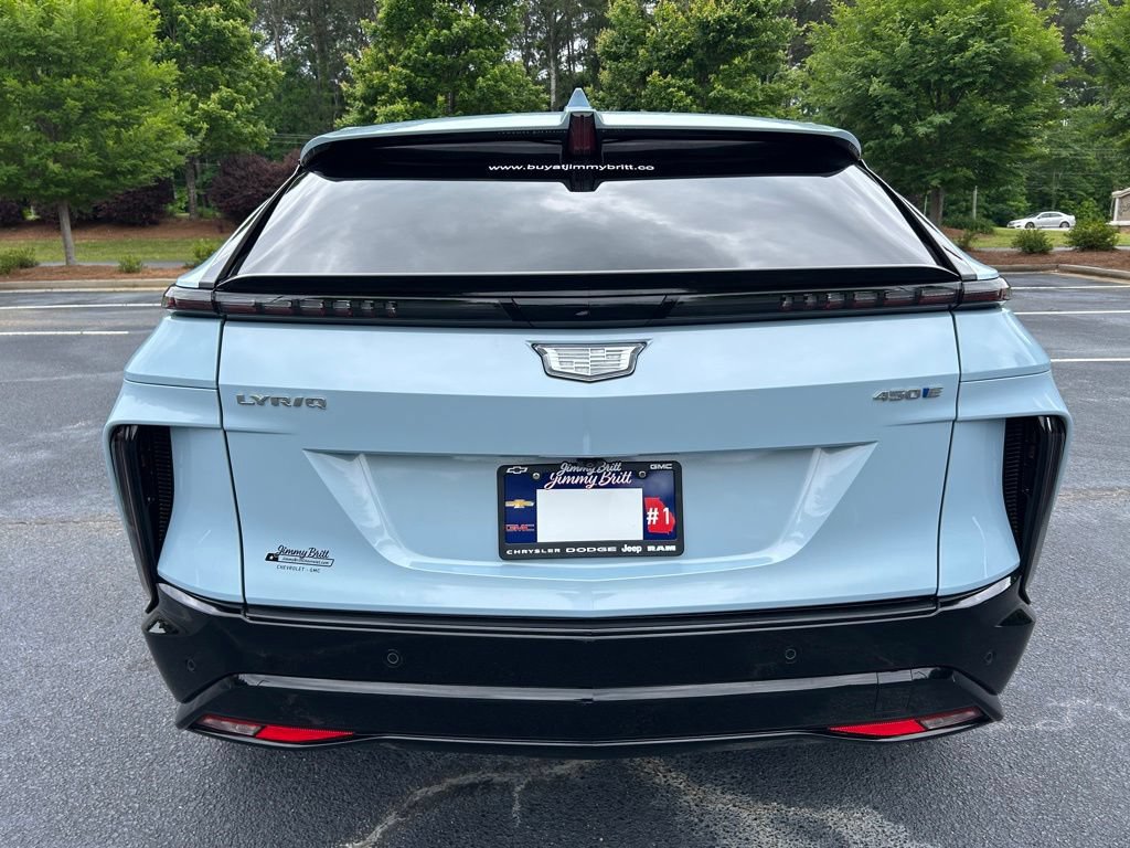 Used 2025 Cadillac Lyriq Sport RWD image 21