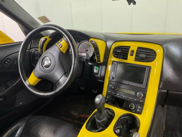 Used 2007 Chevrolet Corvette Convertible w/ Preferred Equipment Group RWD image 26