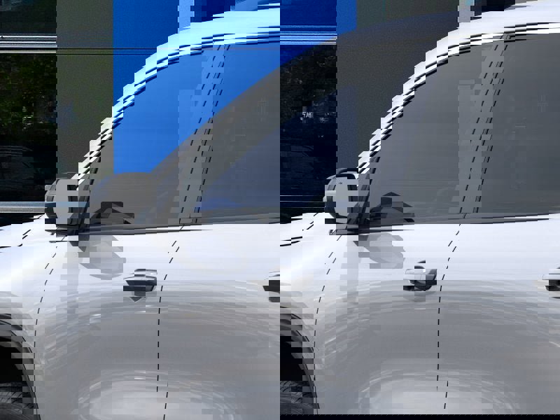 New 2026 Chevrolet Traverse LT w/ Driver Confidence Package image 36