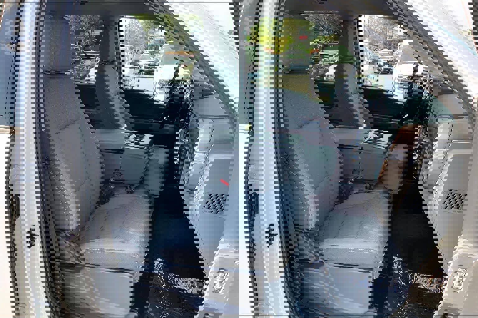 Used 2025 Ford F150 XLT w/ Equipment Group 301A Standard image 9