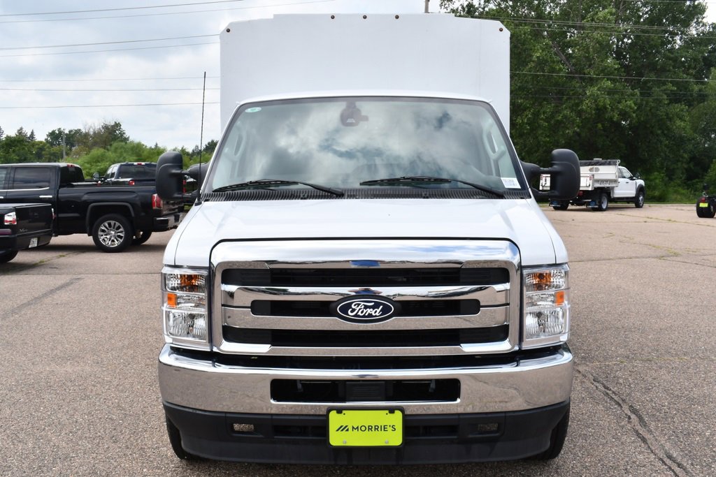 New 2026 Ford E-350 and Econoline 350 Super Duty w/ Power Equipment Group image 3