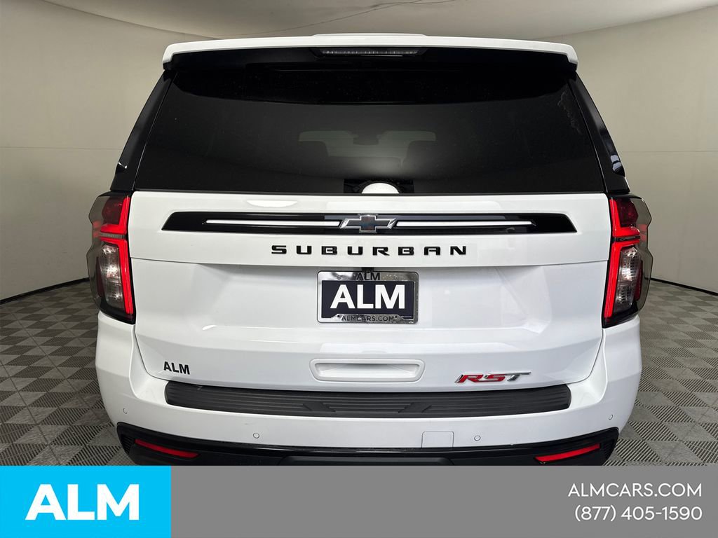 Used 2024 Chevrolet Suburban RST w/ Luxury Package AWD/4WD image 9