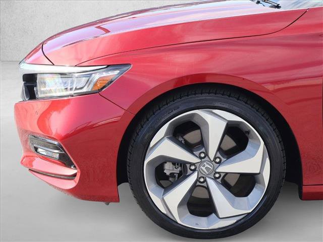 Used 2020 Honda Accord Touring image 9